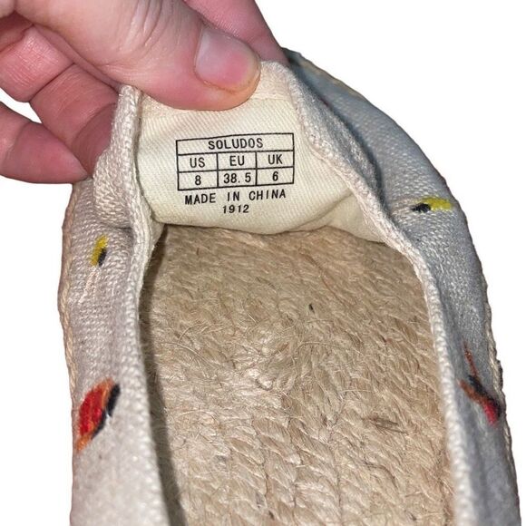 Soludos Embroidered Swimmer Espadrilles in a size 8 - Picture 10 of 10